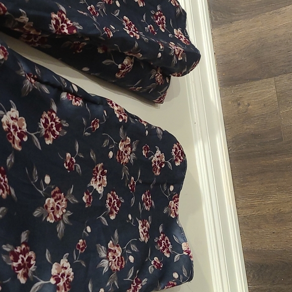 NWT Honey Belle grey satin feel floral jumpsuit - Picture 4 of 9